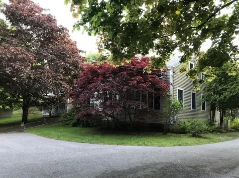 17 Spring Street Bar Harbor ME 04609
