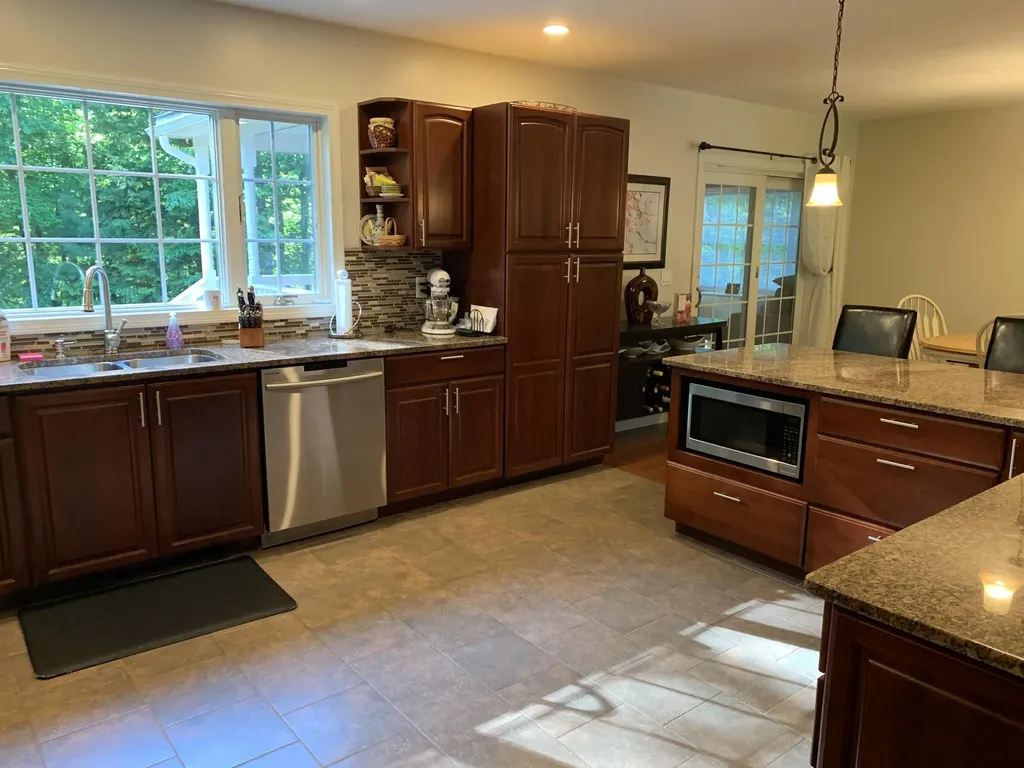 15 Upper Egypt Road Buxton ME 04093