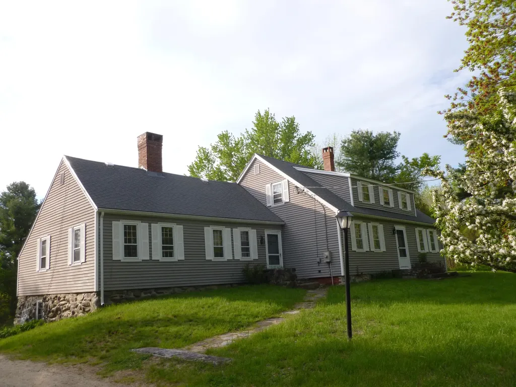 68 Groveville Road Buxton ME 04093