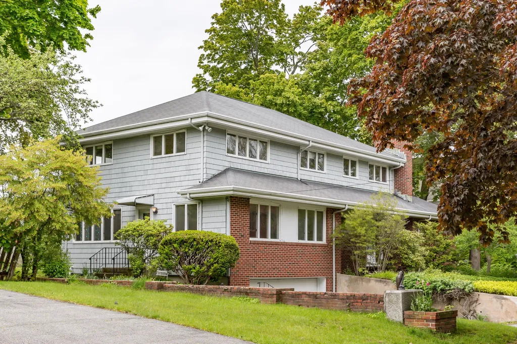 66 Chadwick Street Portland ME 04102