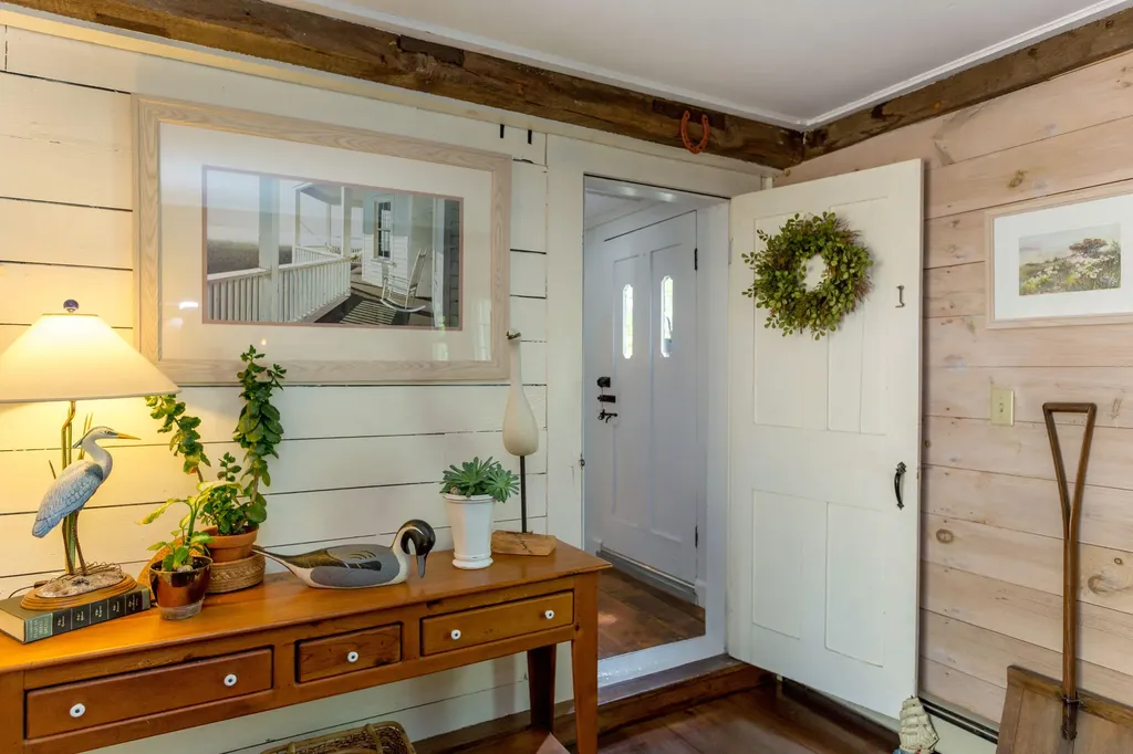 3 Hooper Street Wiscasset ME 04578
