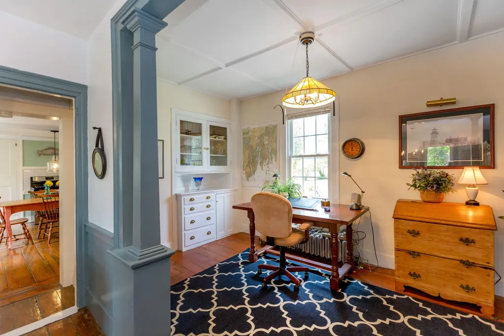 3 Hooper Street Wiscasset ME 04578