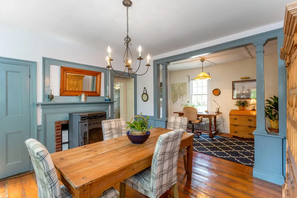 3 Hooper Street Wiscasset ME 04578