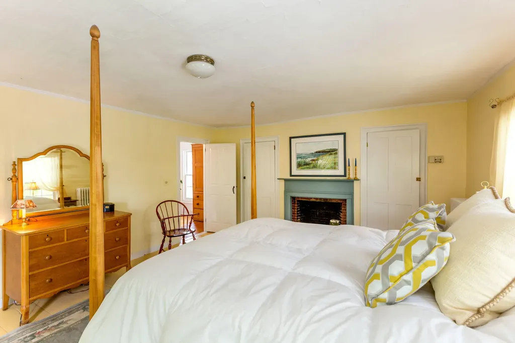 3 Hooper Street Wiscasset ME 04578