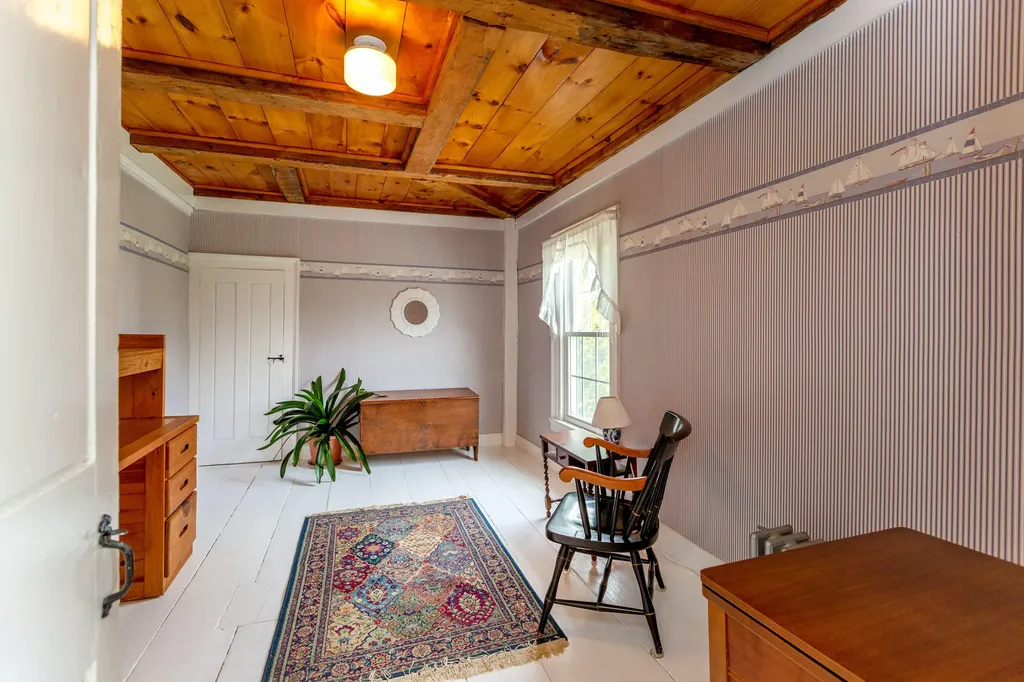 3 Hooper Street Wiscasset ME 04578