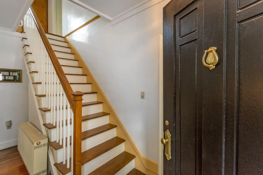 3 Hooper Street Wiscasset ME 04578