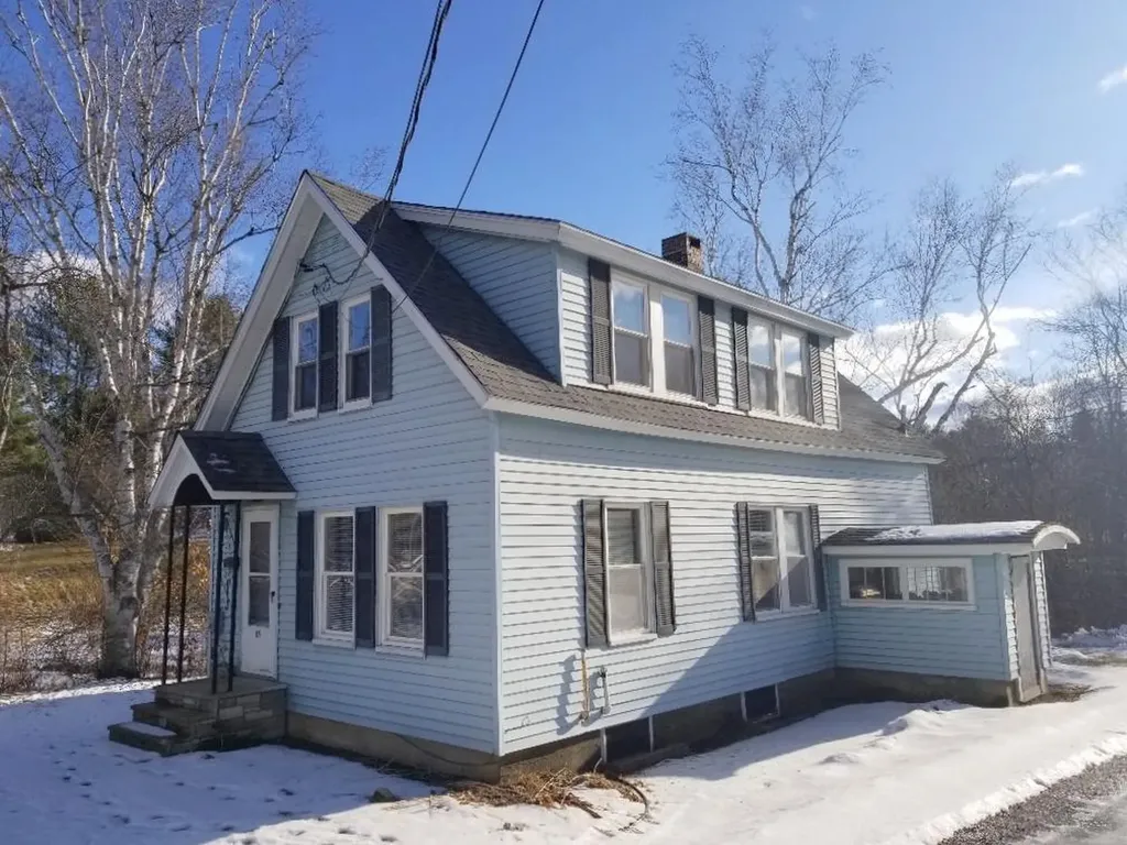 171 Middle Street Farmington ME 04938