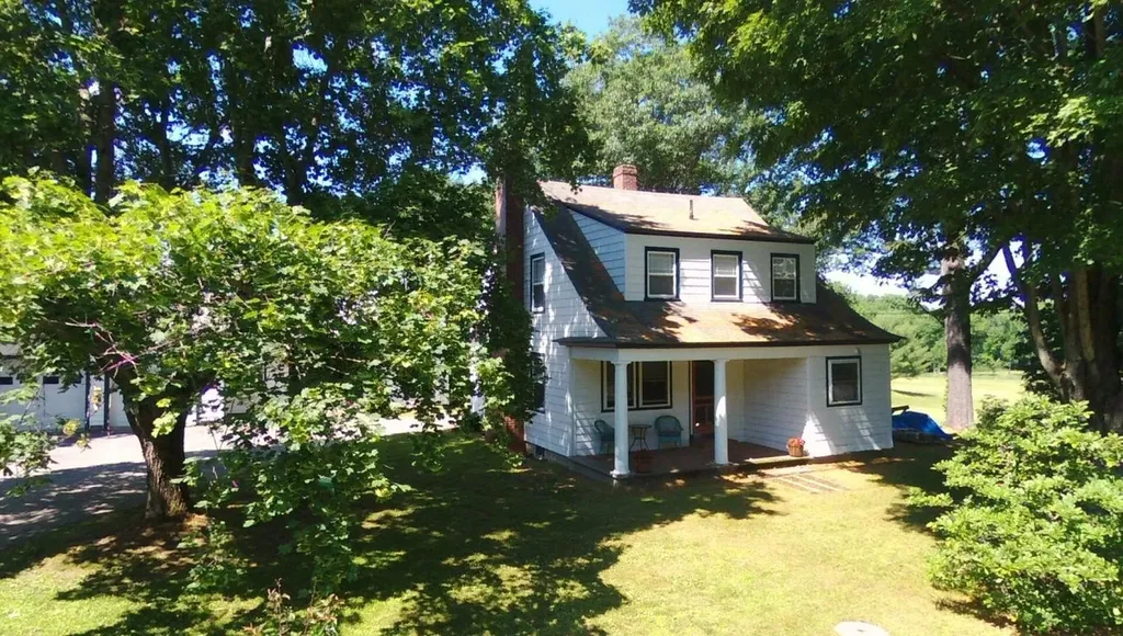 895 Farmington Falls Road Farmington ME 04938