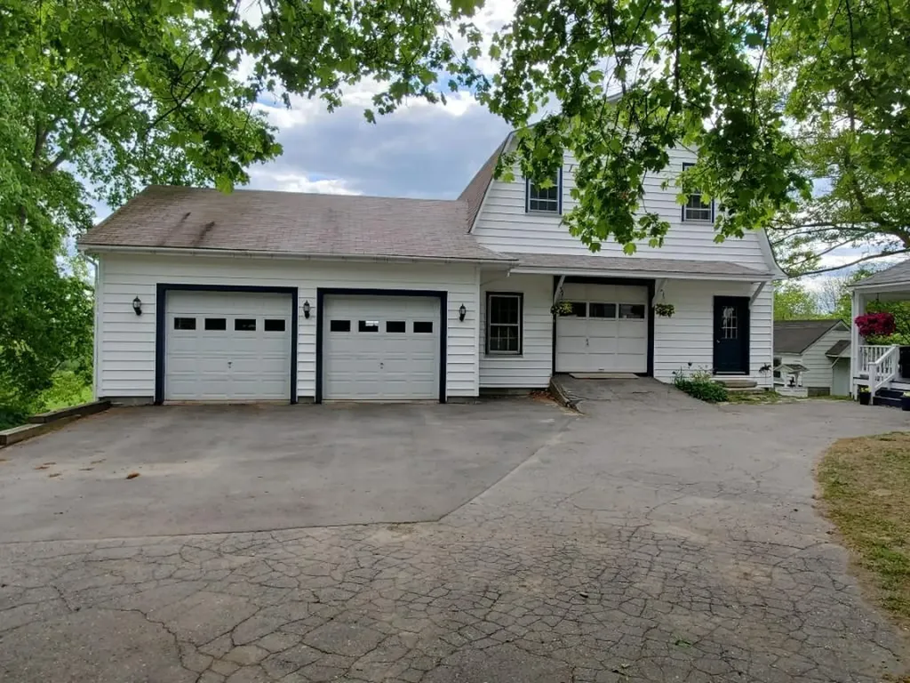 895 Farmington Falls Road Farmington ME 04938