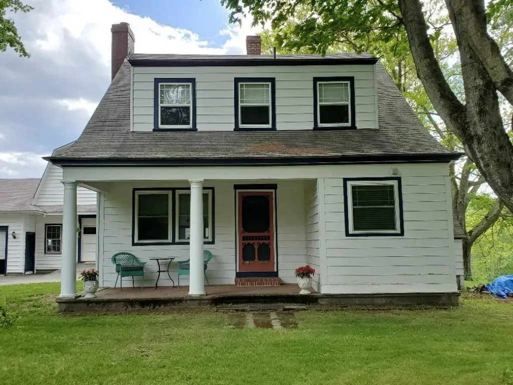 895 Farmington Falls Road Farmington ME 04938