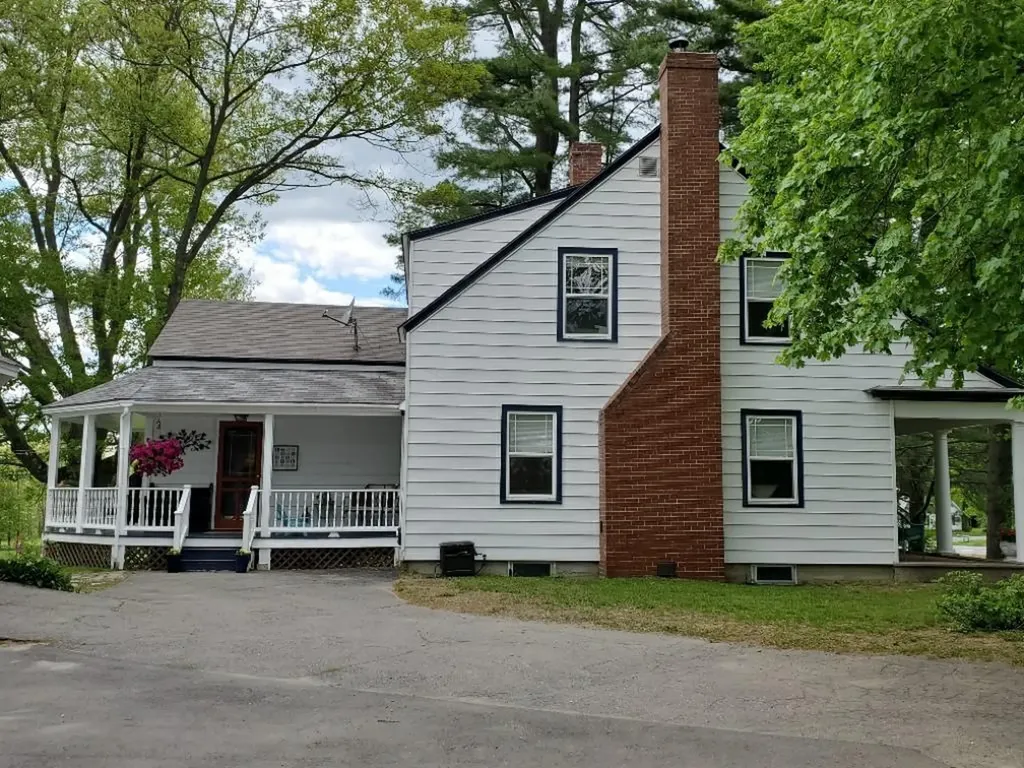 895 Farmington Falls Road Farmington ME 04938
