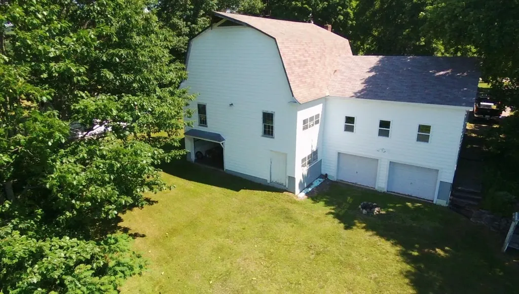 895 Farmington Falls Road Farmington ME 04938