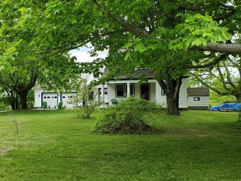 895 Farmington Falls Road Farmington ME 04938