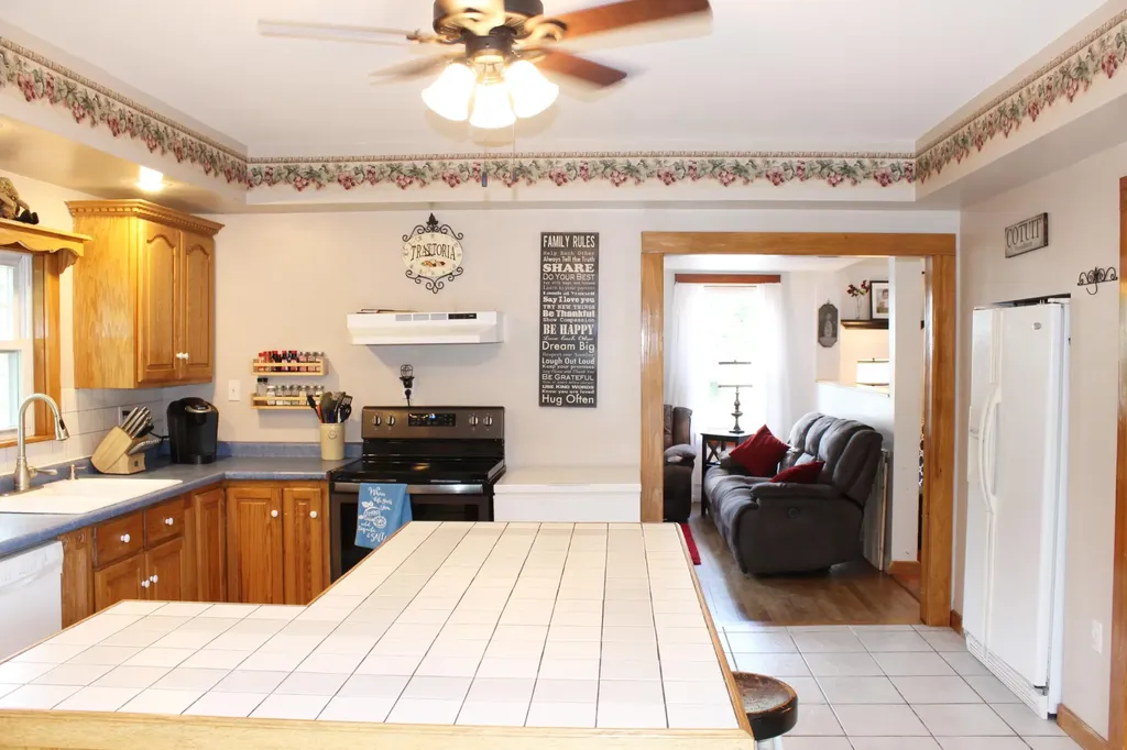 74 Poliquin Avenue Auburn ME 04210