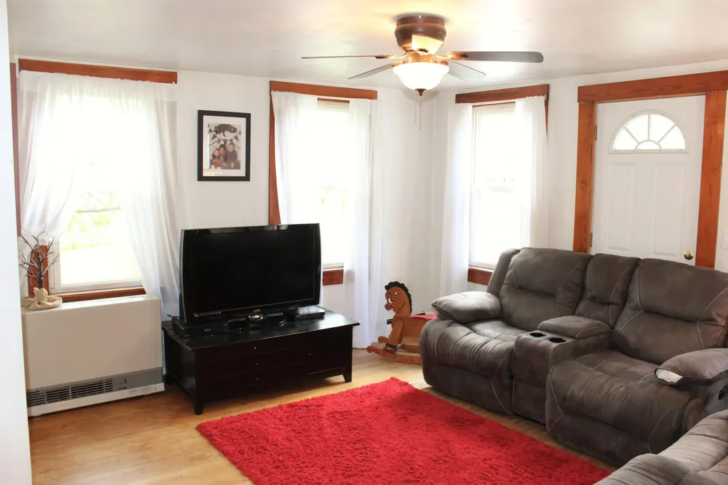74 Poliquin Avenue Auburn ME 04210