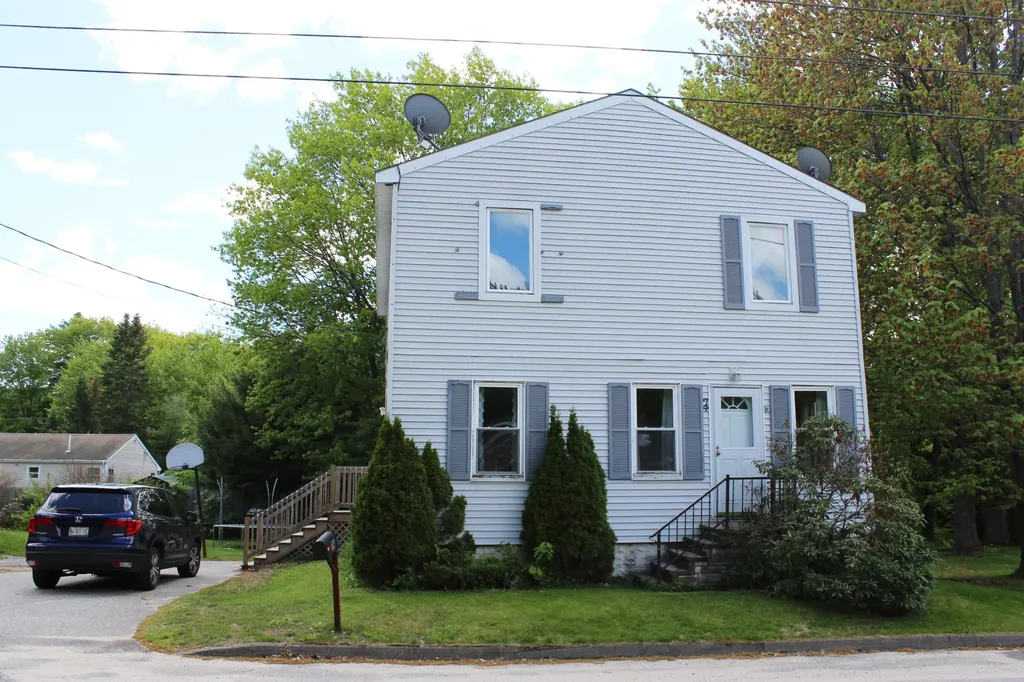 74 Poliquin Avenue Auburn ME 04210