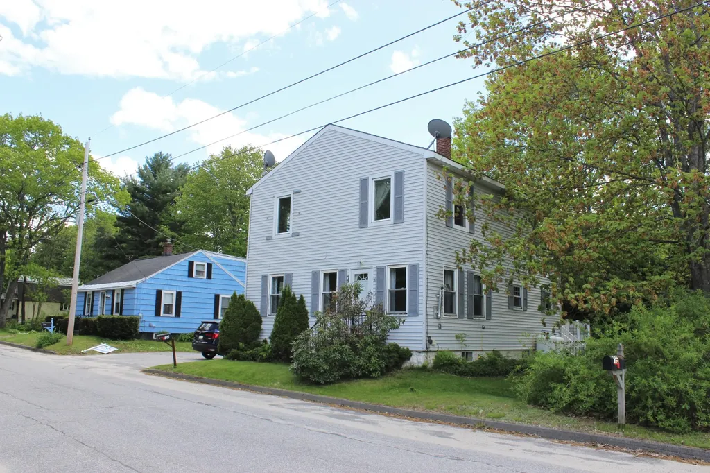 74 Poliquin Avenue Auburn ME 04210