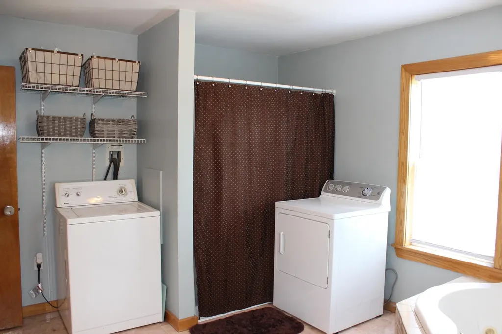 74 Poliquin Avenue Auburn ME 04210