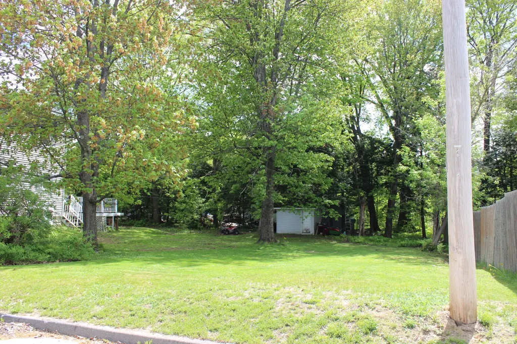 74 Poliquin Avenue Auburn ME 04210