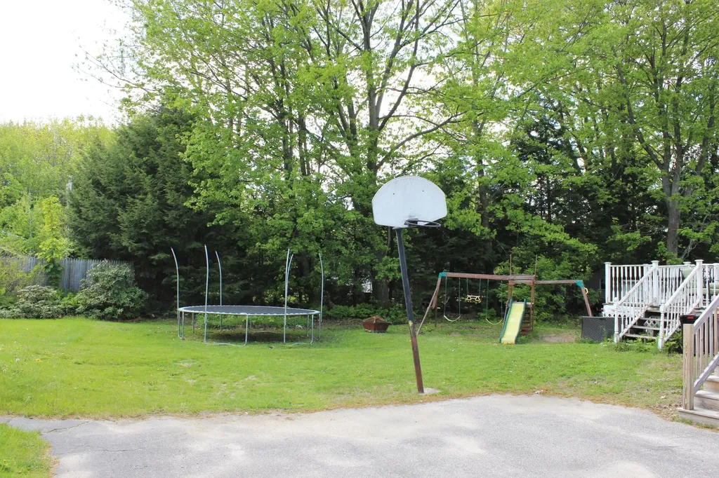 74 Poliquin Avenue Auburn ME 04210