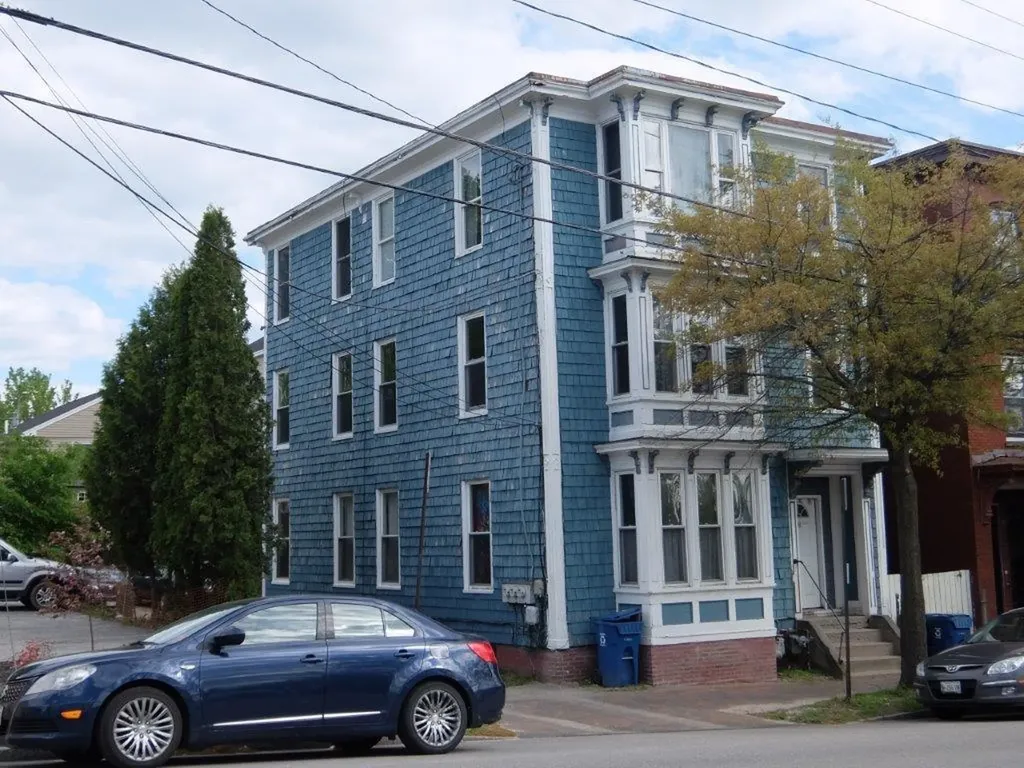 98 Cumberland Avenue Portland ME 04101