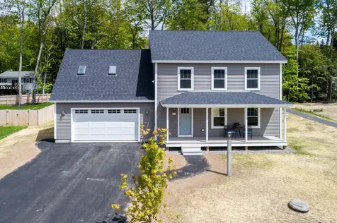 109 Forest Glen Lane Topsham ME 04086