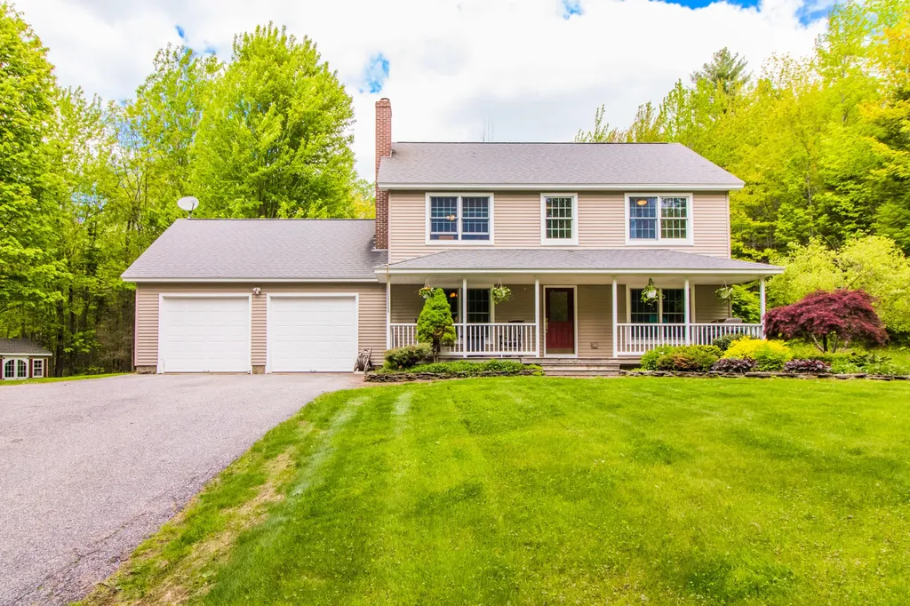 753 Brighton Hill Road Minot ME 04258