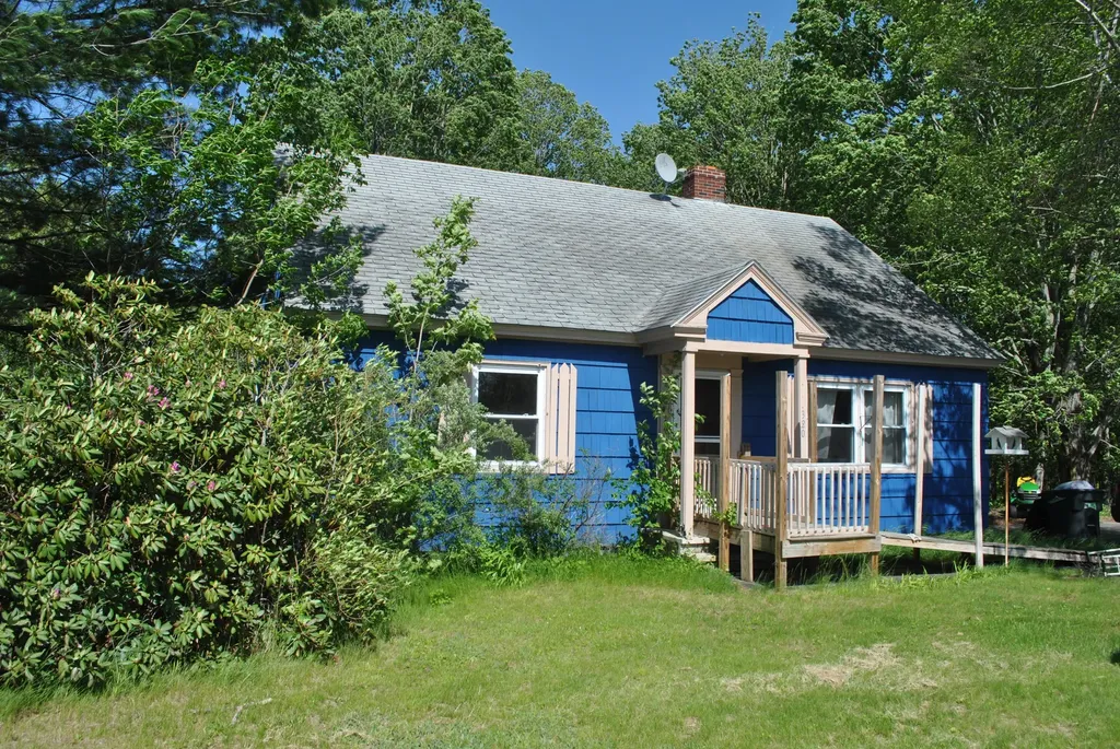 320 Long Plains Road Buxton ME 04093