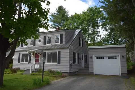 18 Fairlawn Avenue Lewiston ME 04240