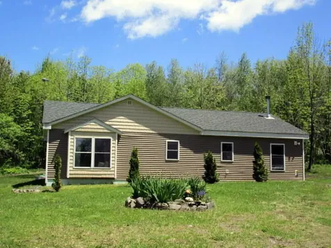 899 East Ridge Road Cornville ME 04976