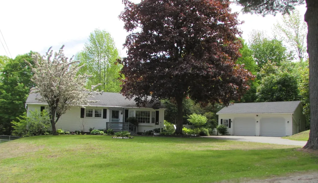 111 North Reynolds Road Winslow ME 04901