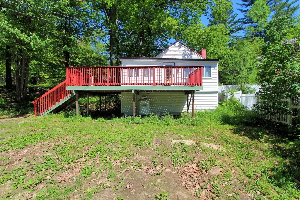 77 Crest Avenue Auburn ME 04210