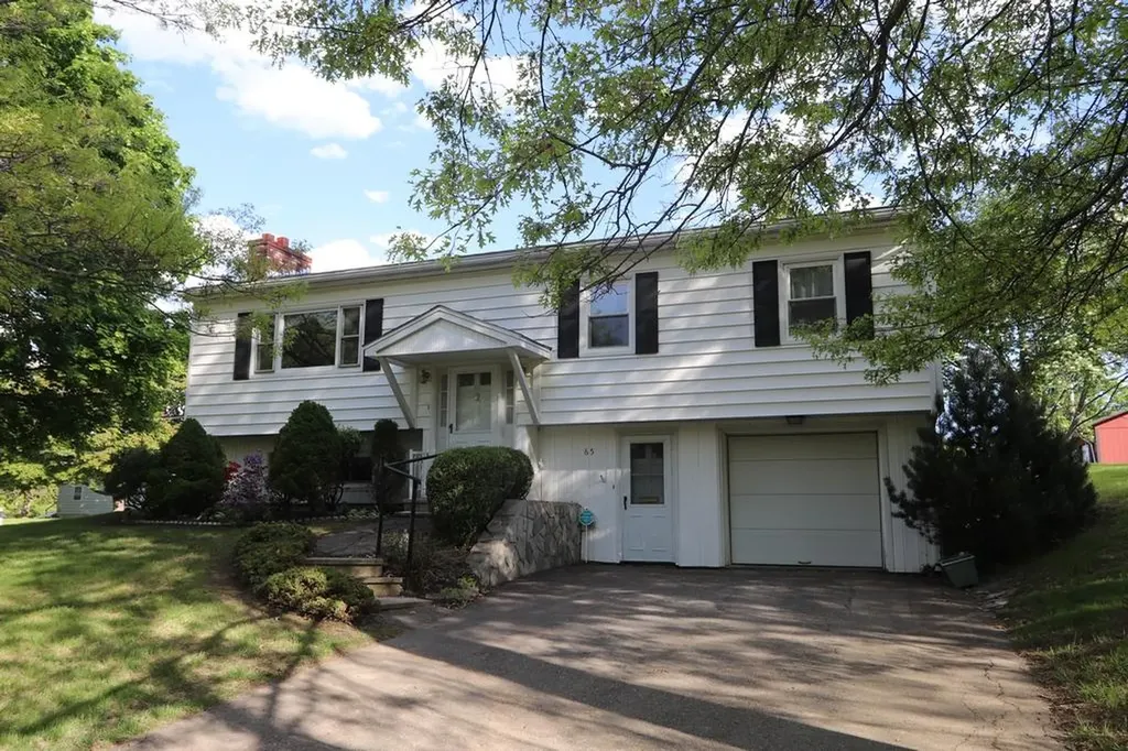 65 Juniper Street Bangor ME 04401
