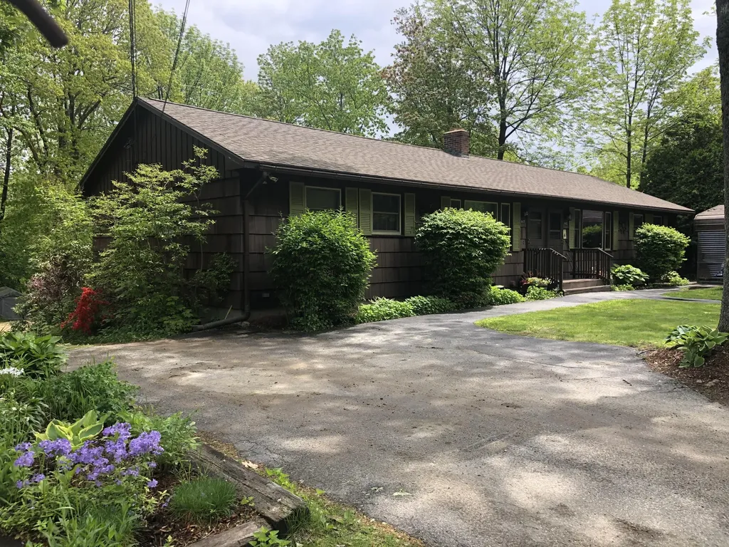 445 Duck Pond Road Westbrook ME 04092