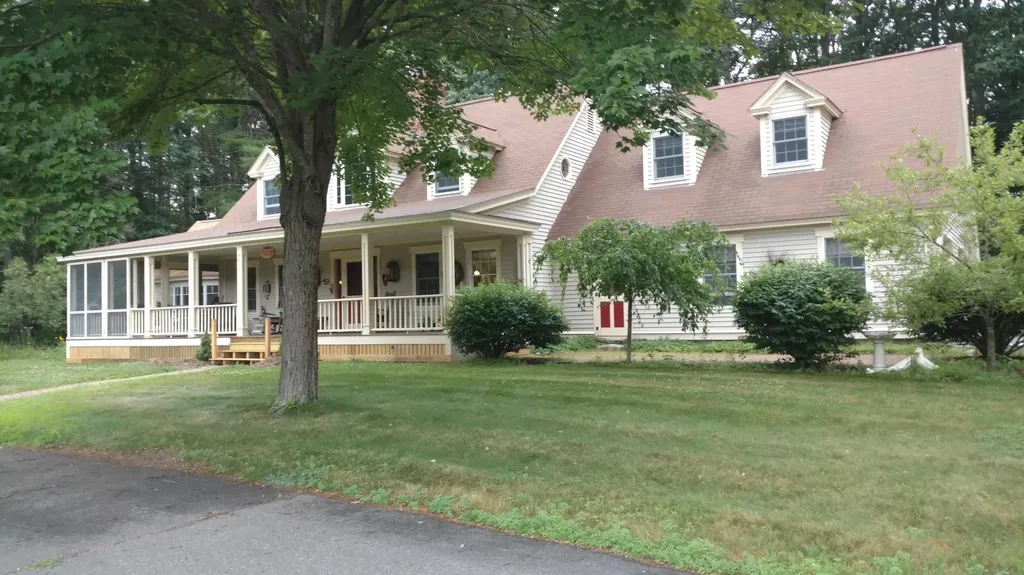 98 Sargent Road Scarborough ME 04074