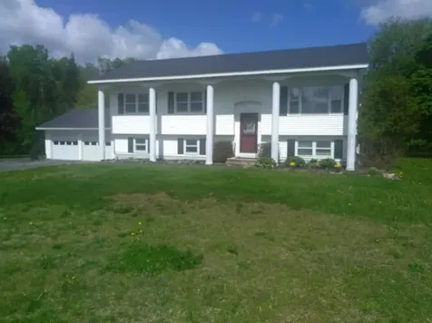 24 Pleasant Road Glenburn ME 04401
