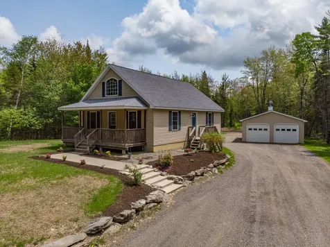 59 Taylor Road Orono ME 04473
