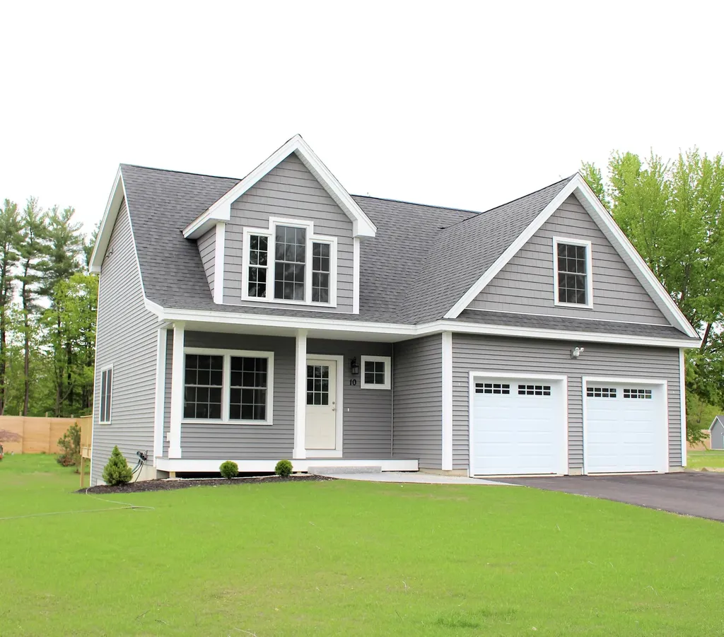 10 Sancho Drive Saco ME 04072