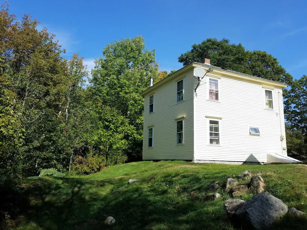 106 Snows Cove Road Sedgwick ME 04676