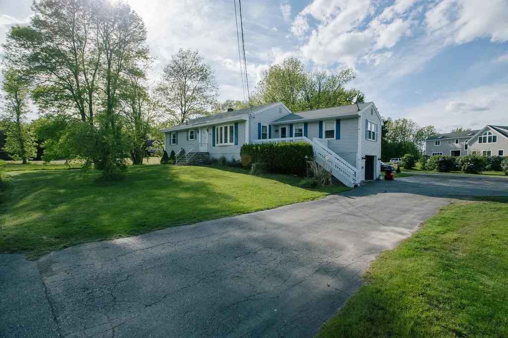 398 South Street Biddeford ME 04005