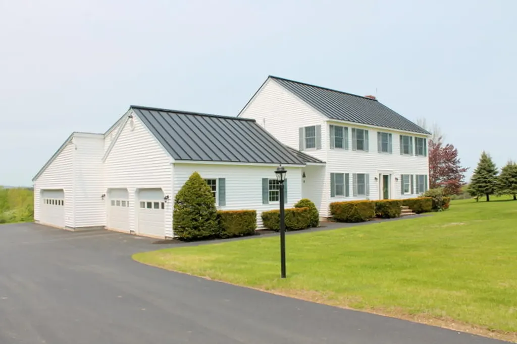 530 Ridge Road Monmouth ME 04259