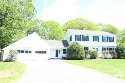 14 Hillcrest Street Hallowell ME 04347
