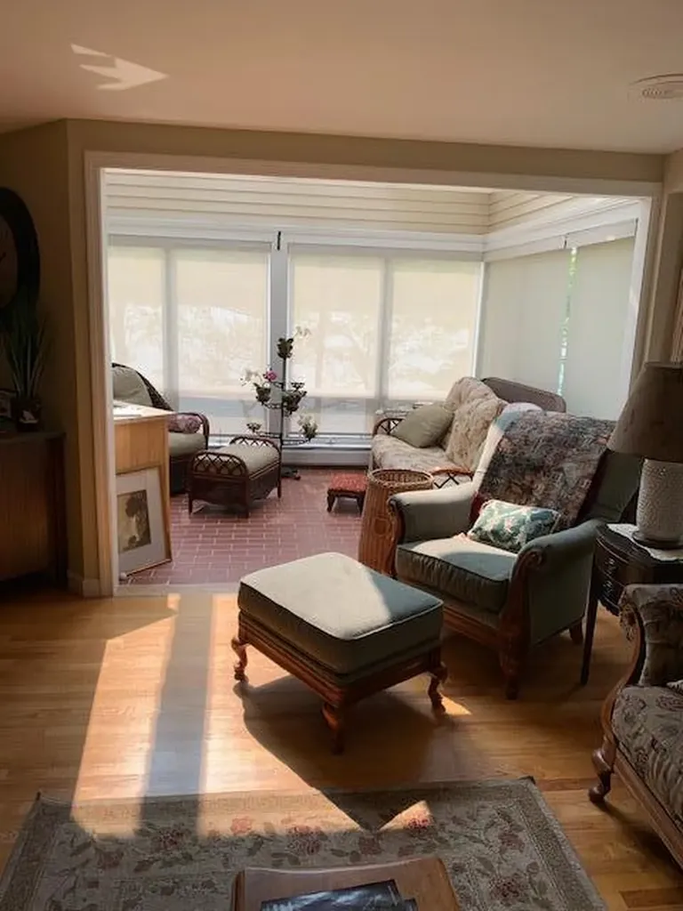 27 Swans Road Raymond ME 04071
