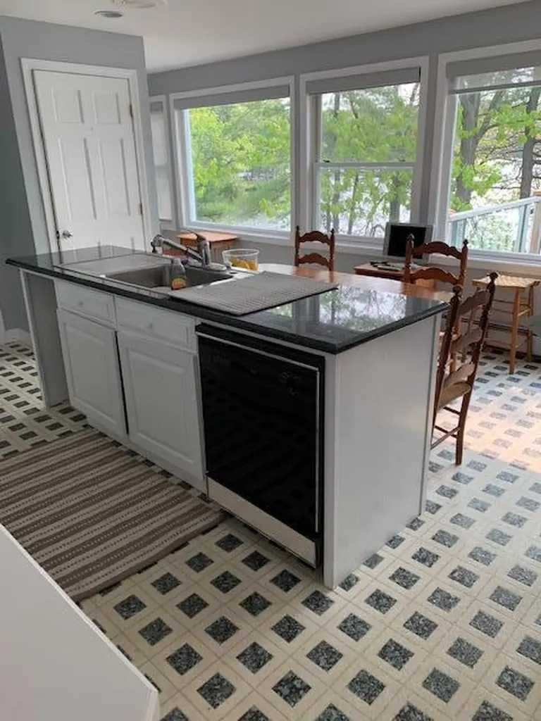 27 Swans Road Raymond ME 04071