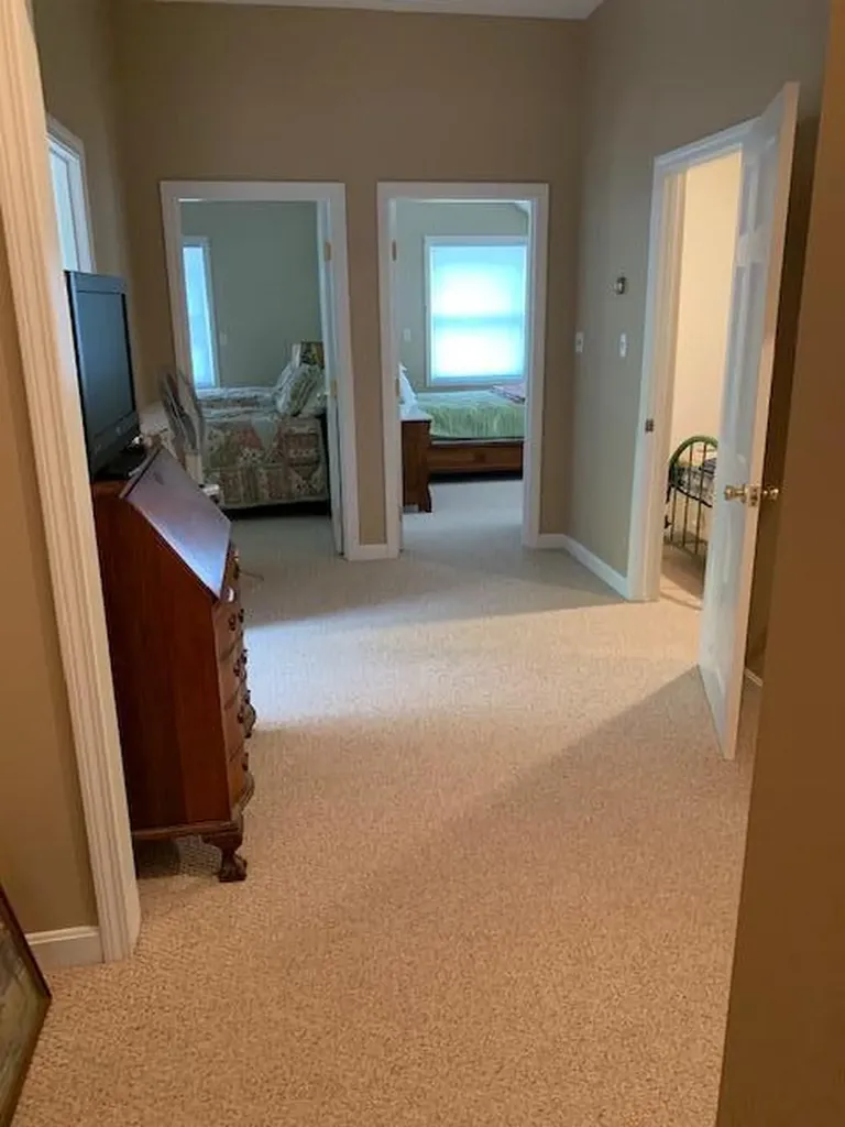 27 Swans Road Raymond ME 04071