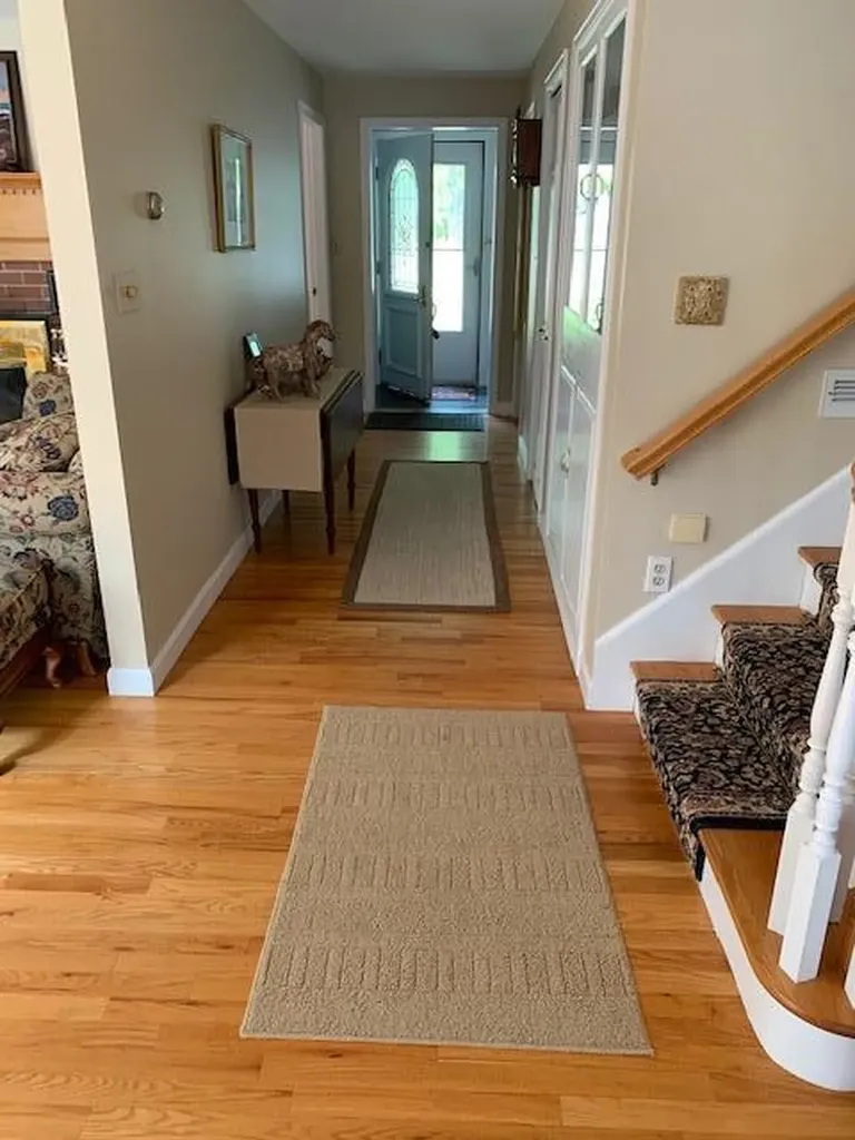 27 Swans Road Raymond ME 04071