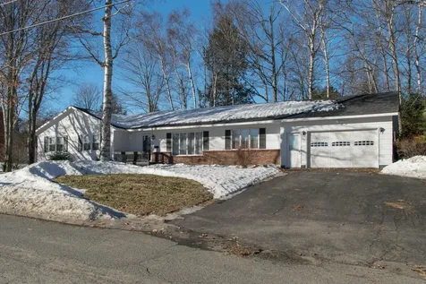 104 Sunset Drive Millinocket ME 04462