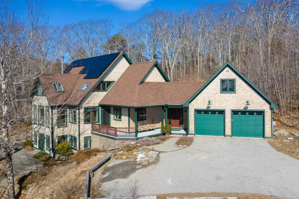 2 Spring Mount Drive Rockport ME 04856