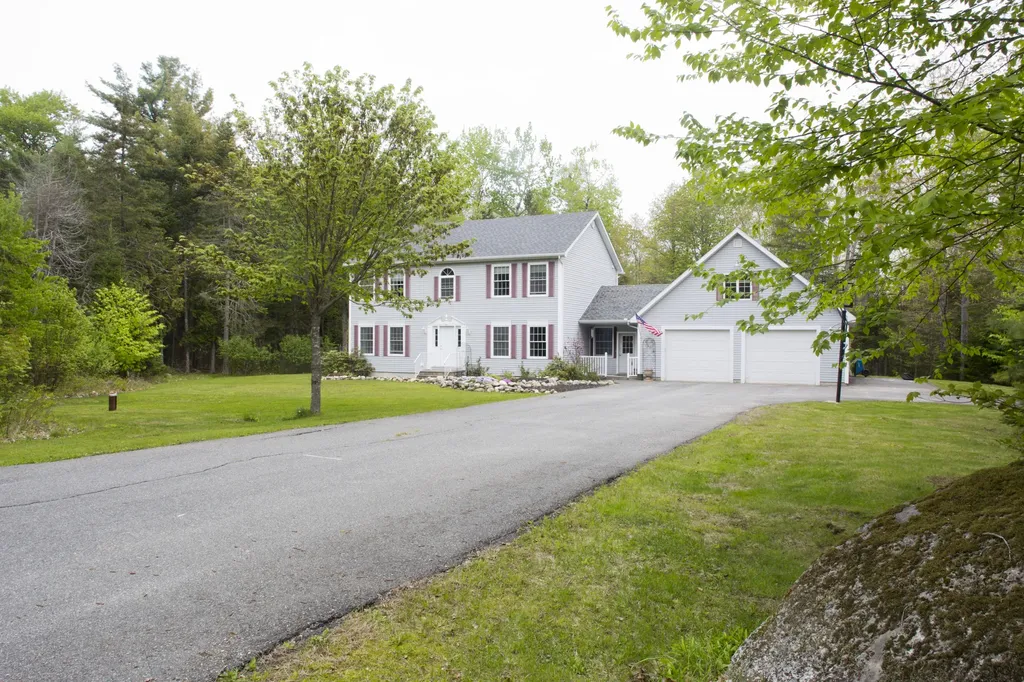 127 Patten Pond Road Surry ME 04684
