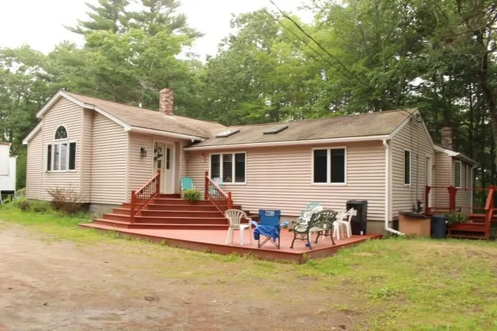 721 Cushing Road Cushing ME 04563